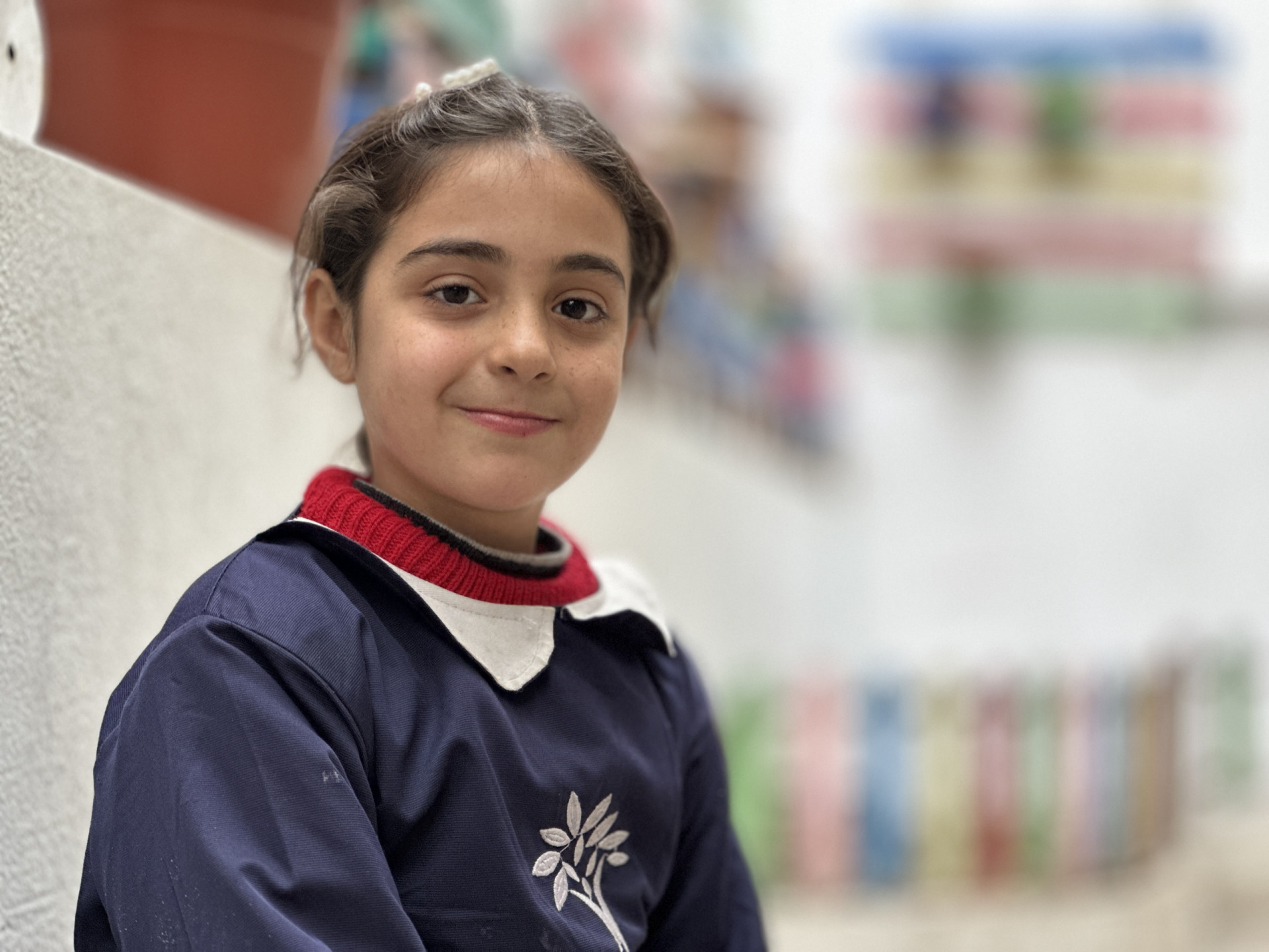 نور طفلة يتيمة تحتاجك اليوم لتصبح طبيبة الغد