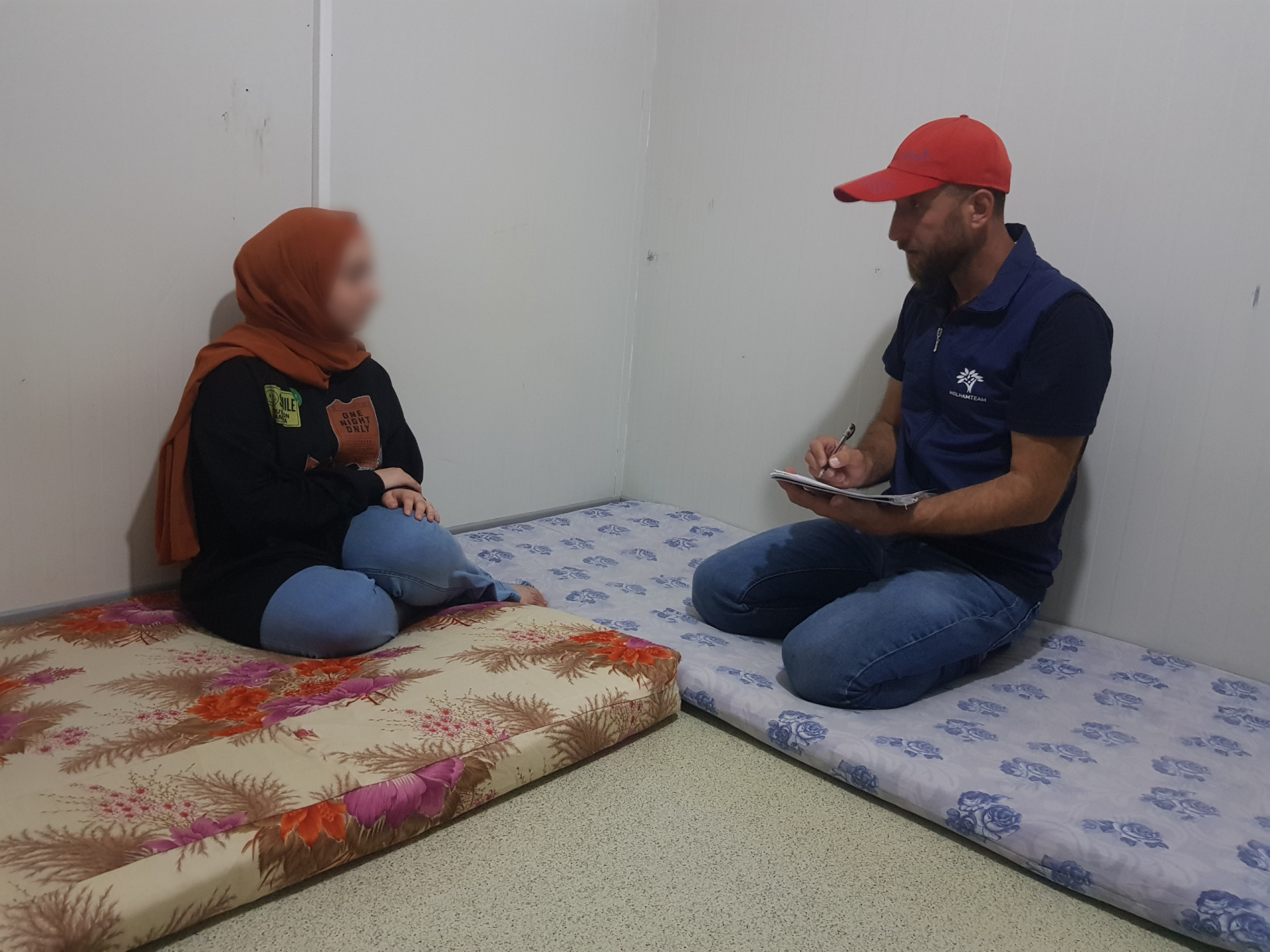 طالبة جامعة تخشى أن تفقد حلمها بسبب ظروف أسرتها
