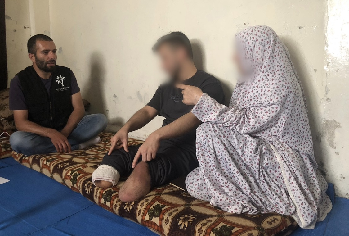 A mother, pain and an amputated child