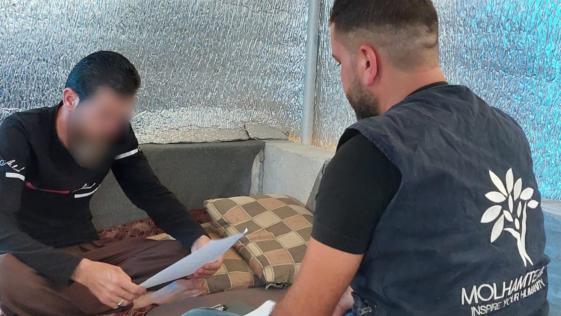 السرطان ينهش جسد العم جميعة وجسد طفله