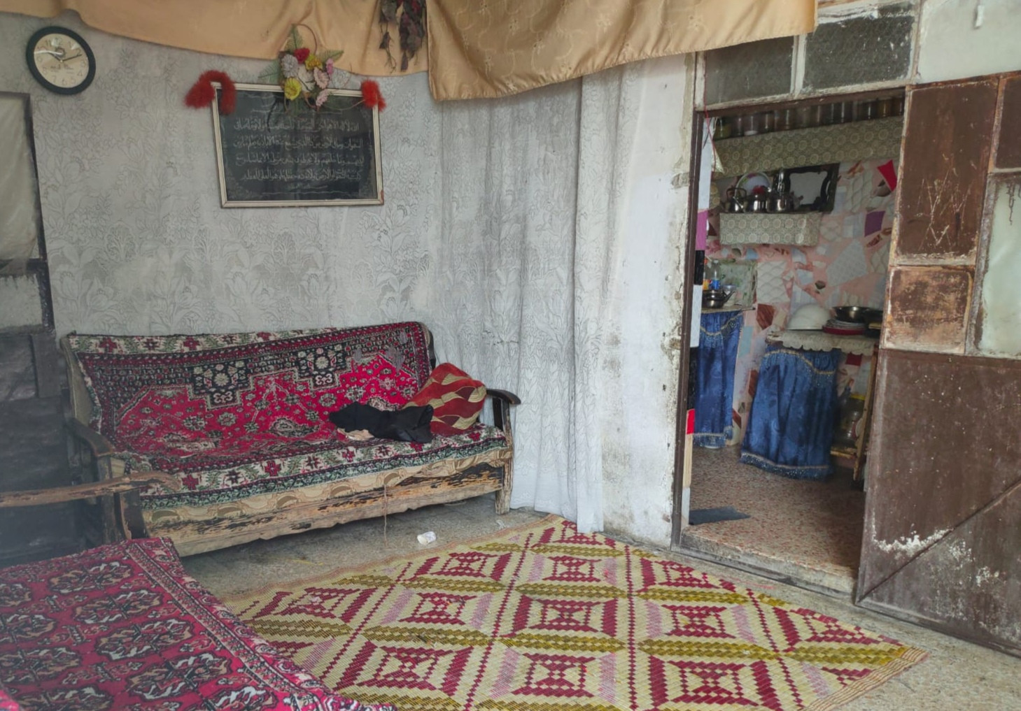 Fadila and her son needs your help