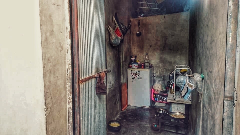 A family lives in tough life conditions!