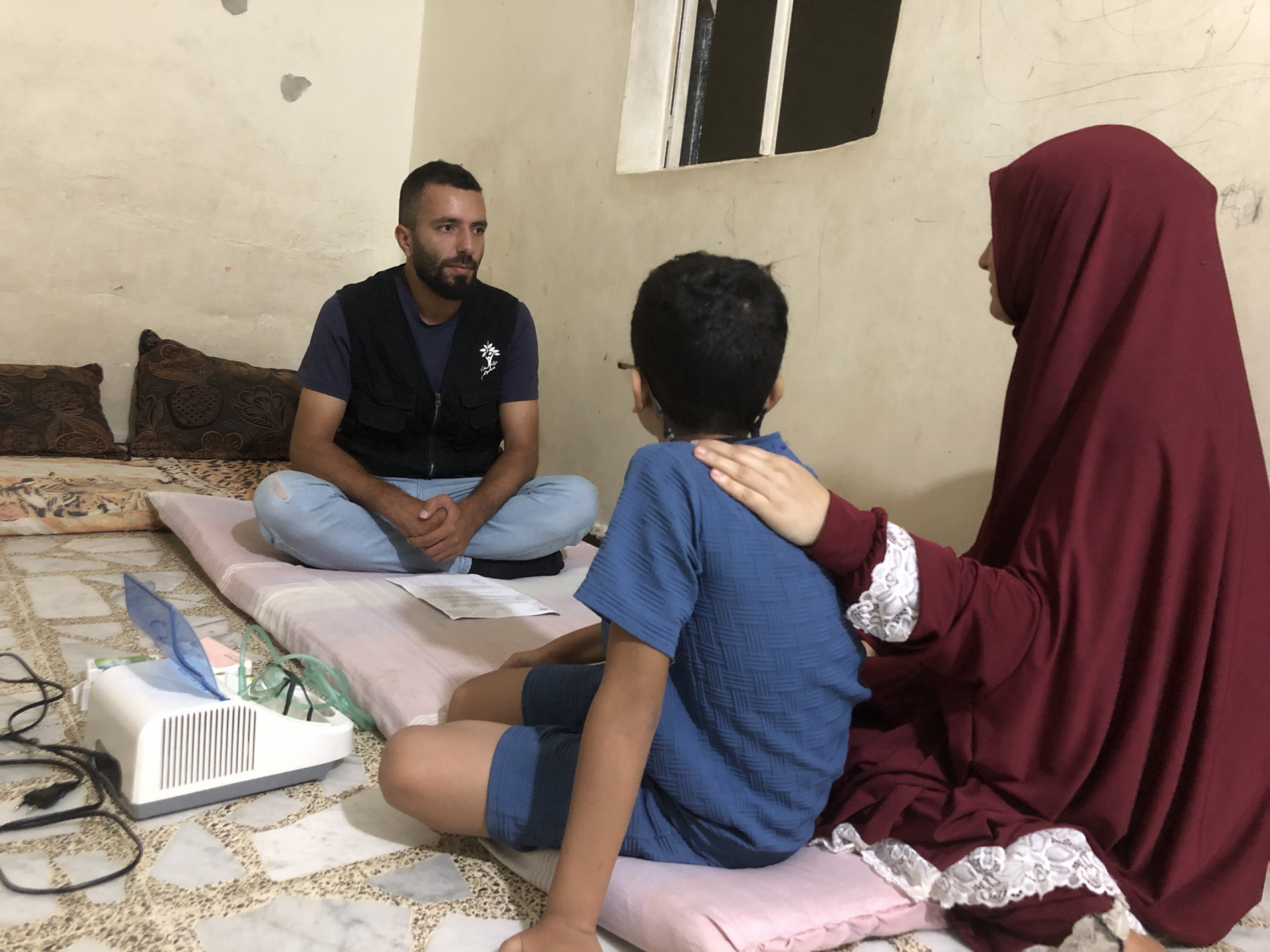 A family living in tragic conditions