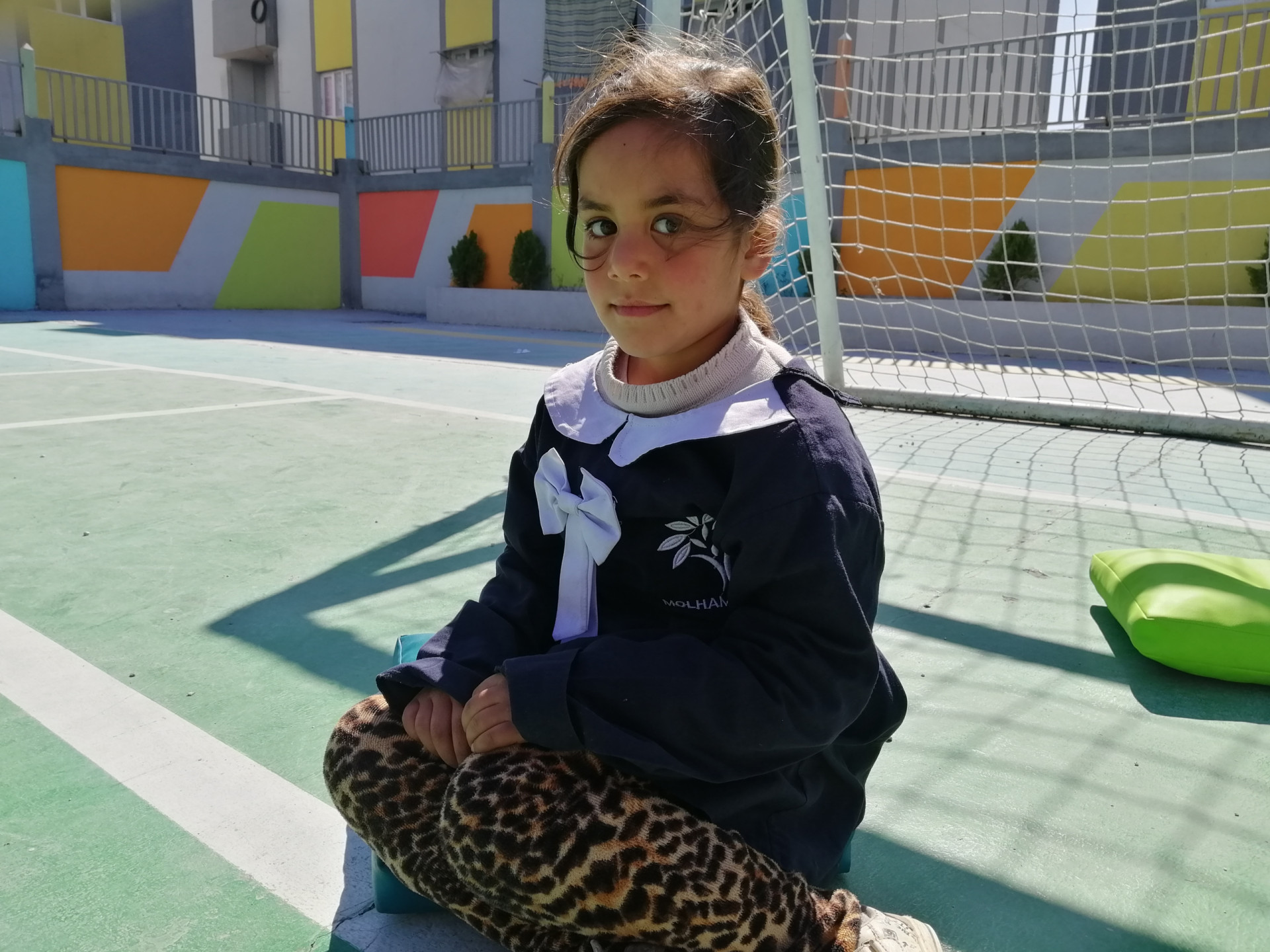 نور طفلة يتيمة بحاجة لكفالة