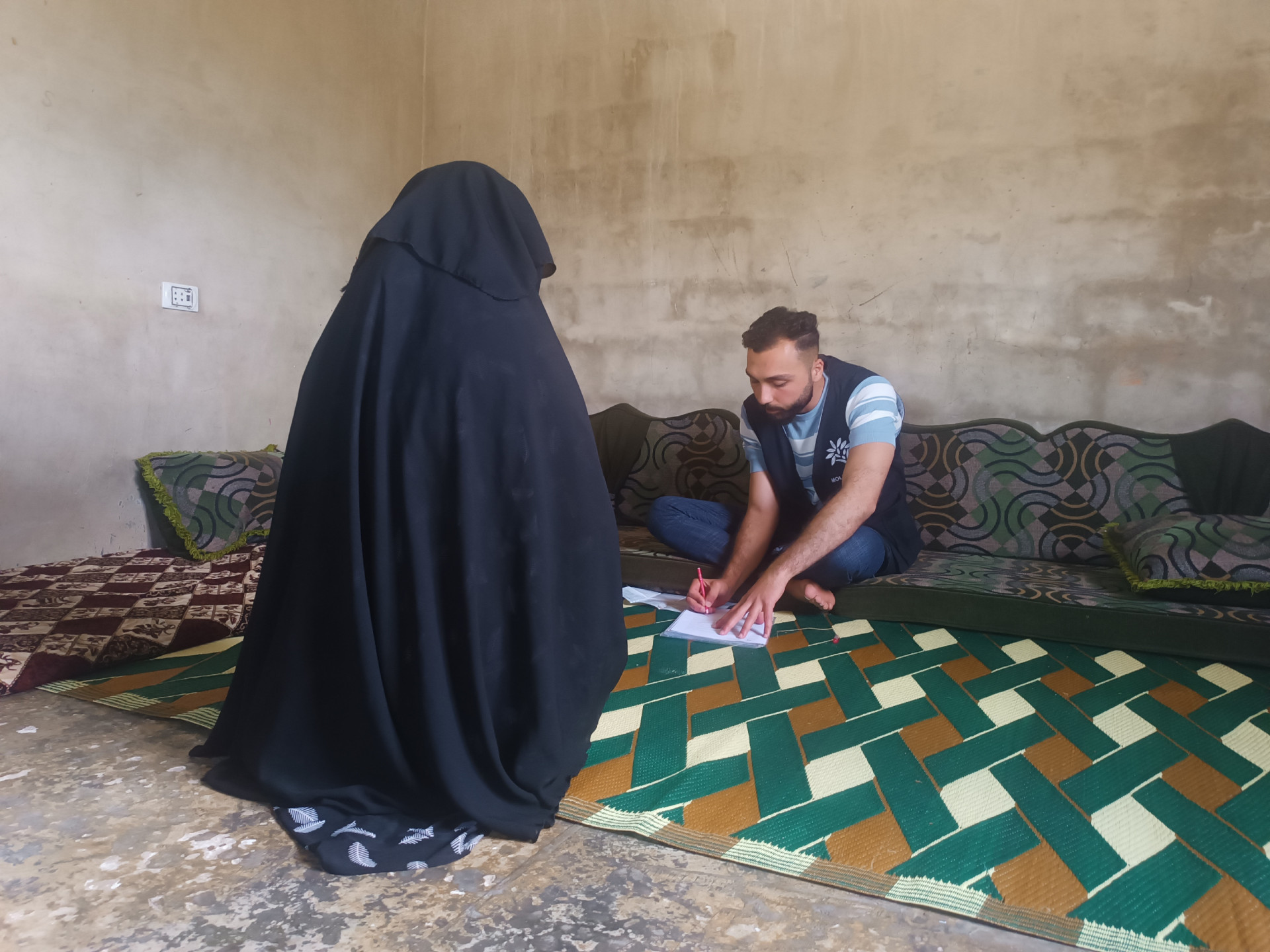 بيتٌ يحتضن بداياتهم