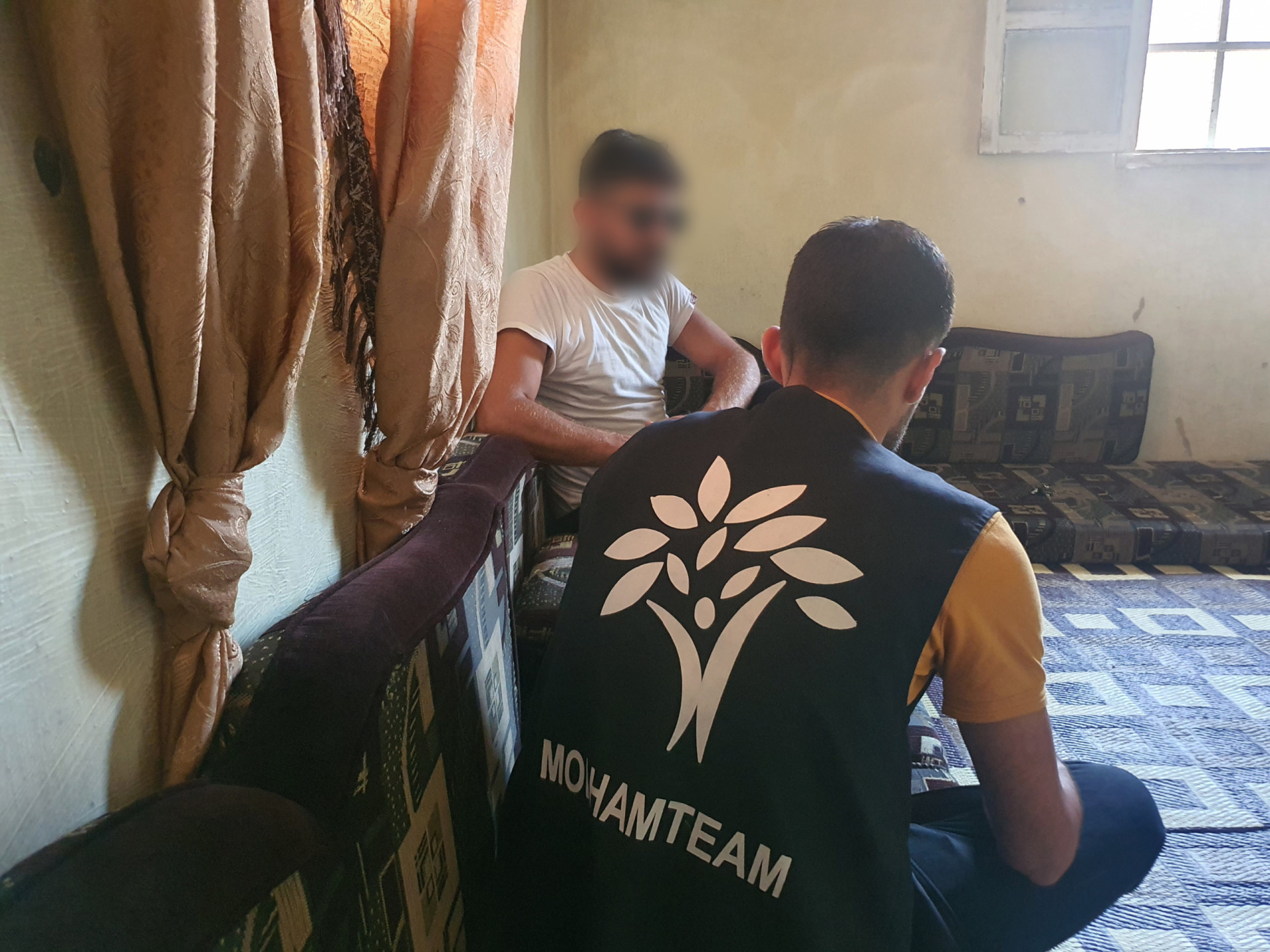 Help Raed before he loses his sight!
