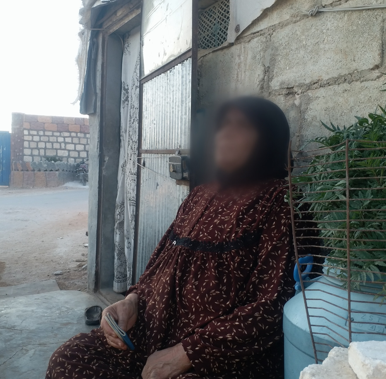 She suffers from cataracts and cannot secure the cost required for the surgery!