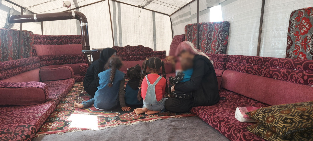 Asmaa lost her house and is unable to receive chemotherapy sessions.