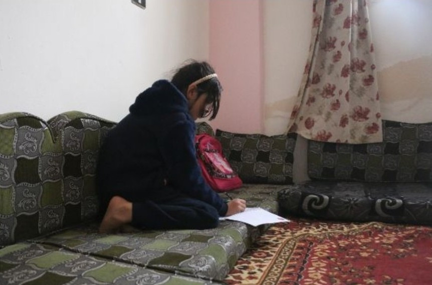 Malak is a girl from Homs