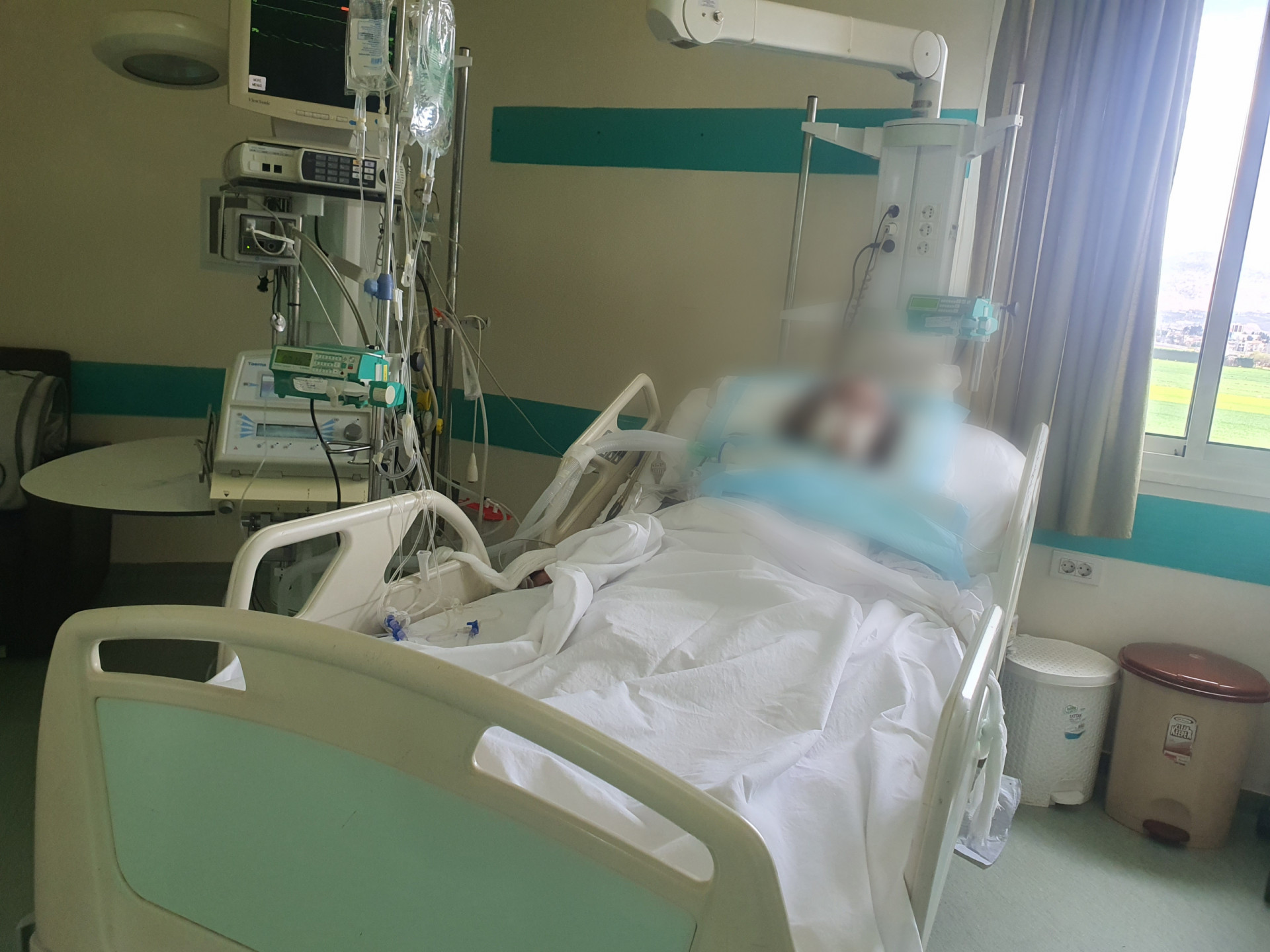 مريضة قلب، بحاجة لدخول المستشفى وإجراء عملية بإسرع وقت