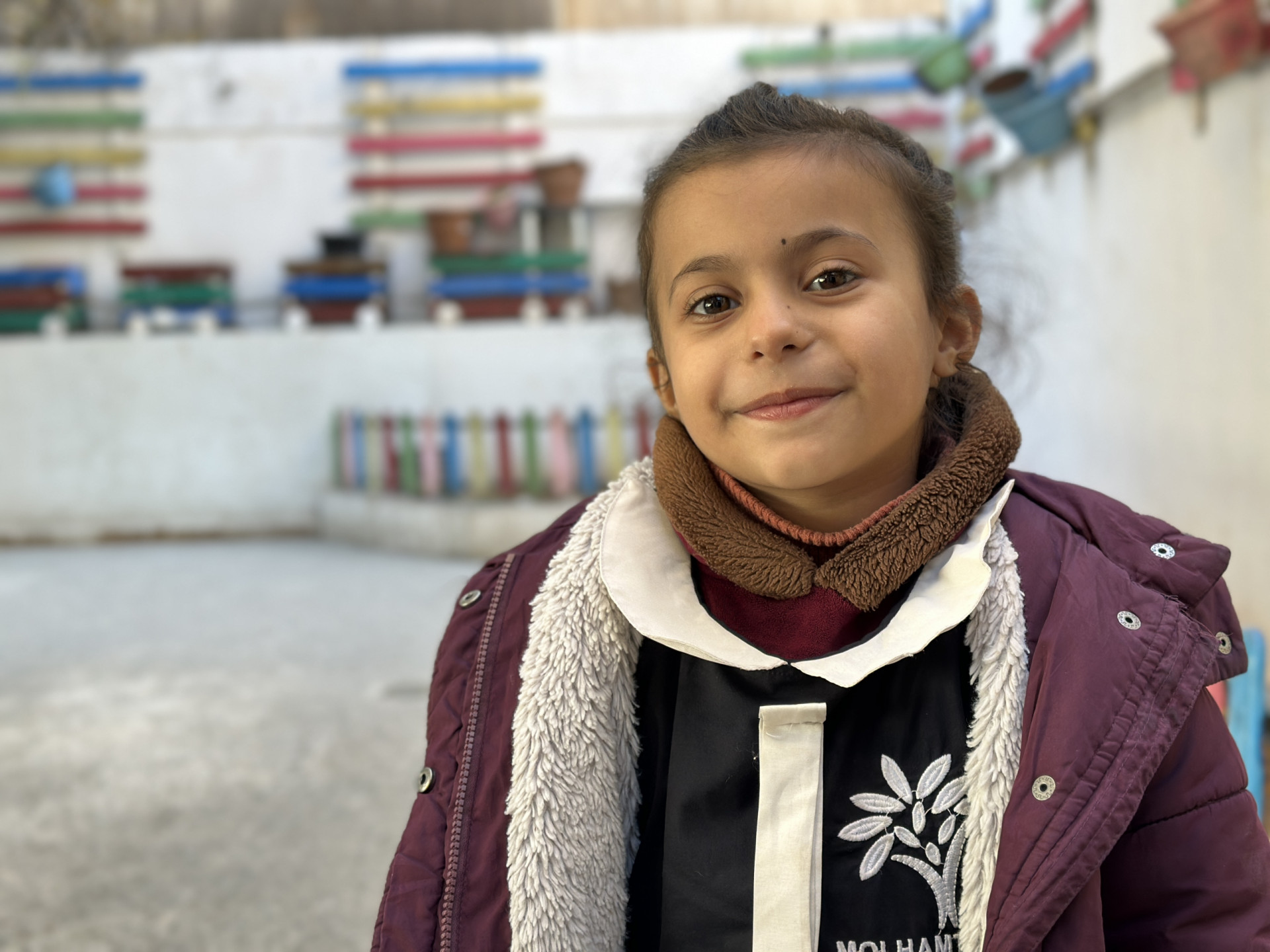 جنى بحاجة لدعمكم لتواصل تعليمها وتحقق حلمها بأن تصبح دكتورة