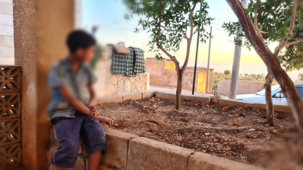 A child is at risk of being blind in need of your help