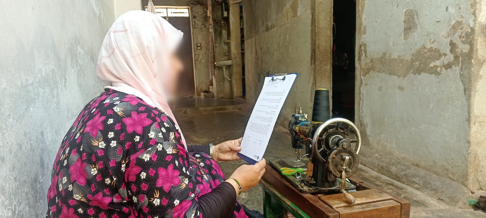 Khadija ist die Ernährerin ihrer Familie und braucht Hilfe und Beistand