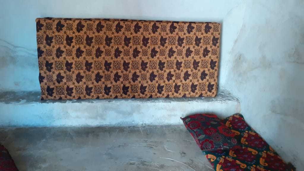 A response for a displaced family_ Saraqeb