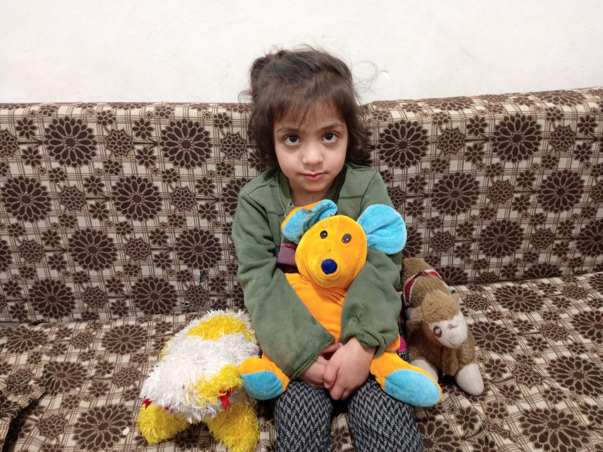 A child has a tumor that is causing her severe pain!