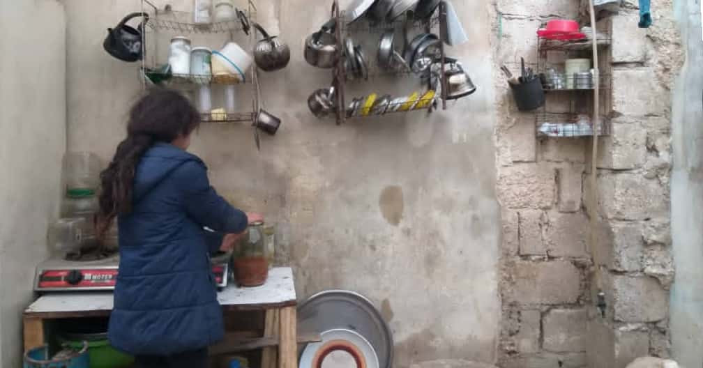 إيمان طفلتنا اليتيمة بحاجة دعمكم