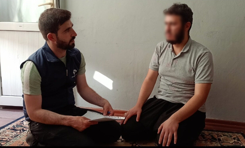 A blind man seeks to secure a decent life for his family