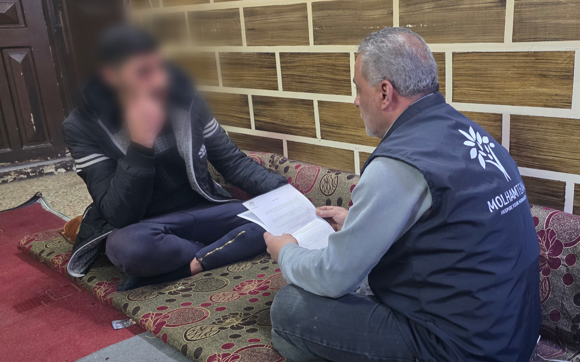 عادوا من الغربة… ليبدأ العجز
