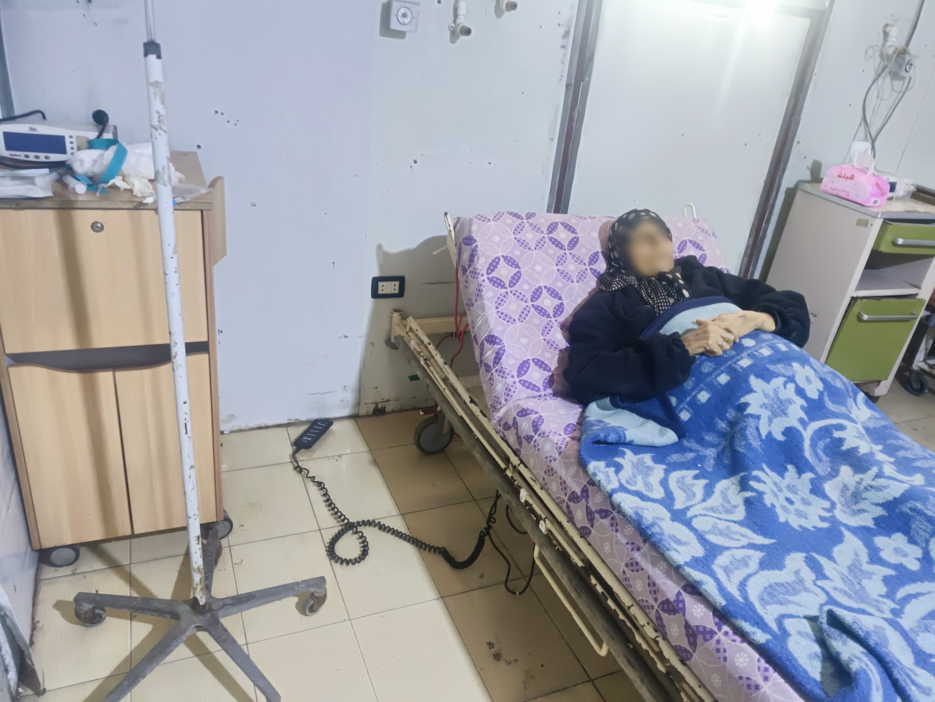 Khadija has liver cirrhosis and needs your help!
