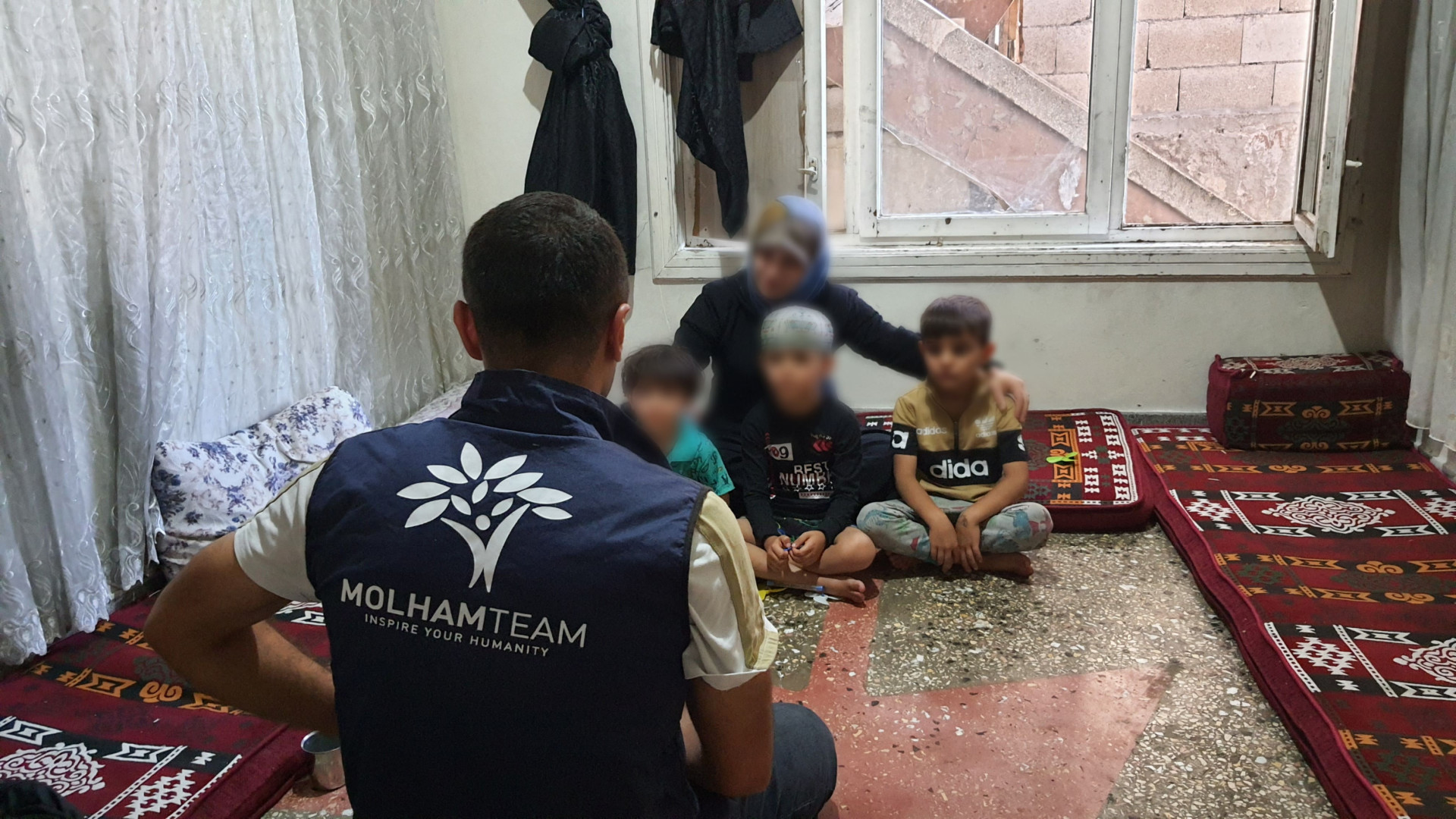 Ahlam is widow and needs your help