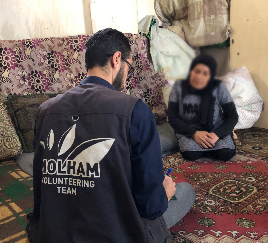 They are threatened with eviction from a room that lacks the minimum requirements for a decent life.
