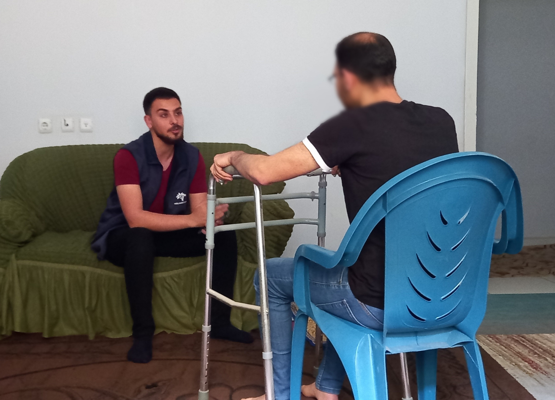 A father of two children had severe injuries and he is in need of help