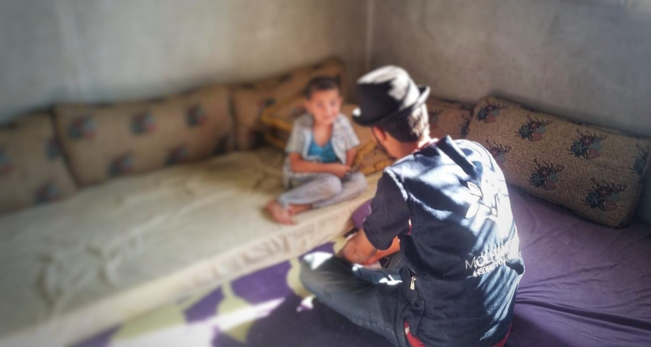 A kid in need of physiotherapy