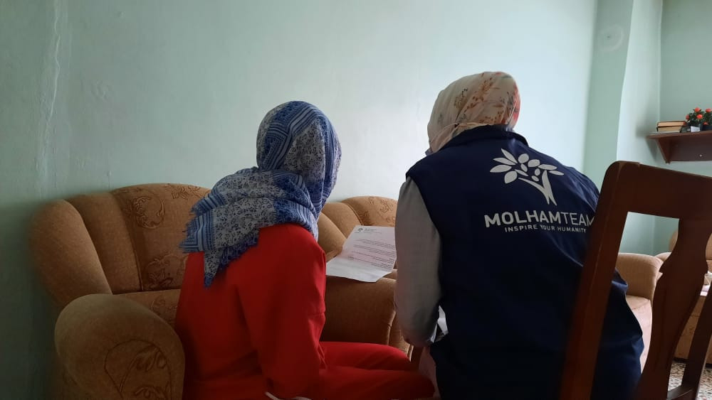 Young Woman Needs Respiratory Device