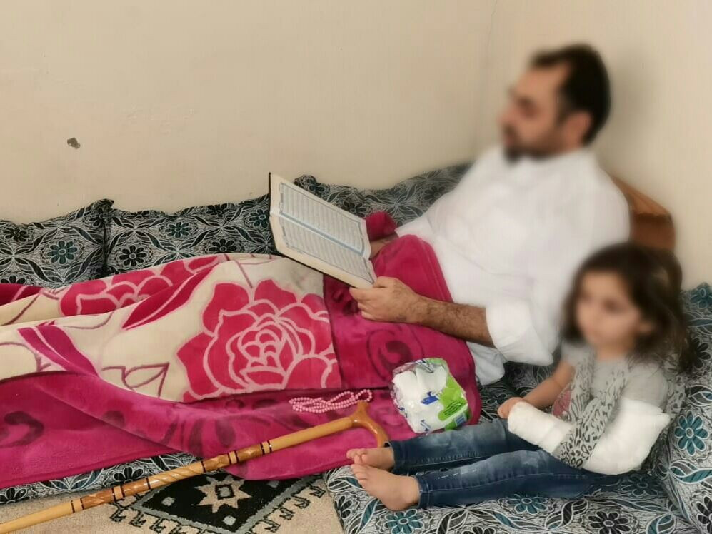 سالي وزوجها مرضى وليس لهم معيل