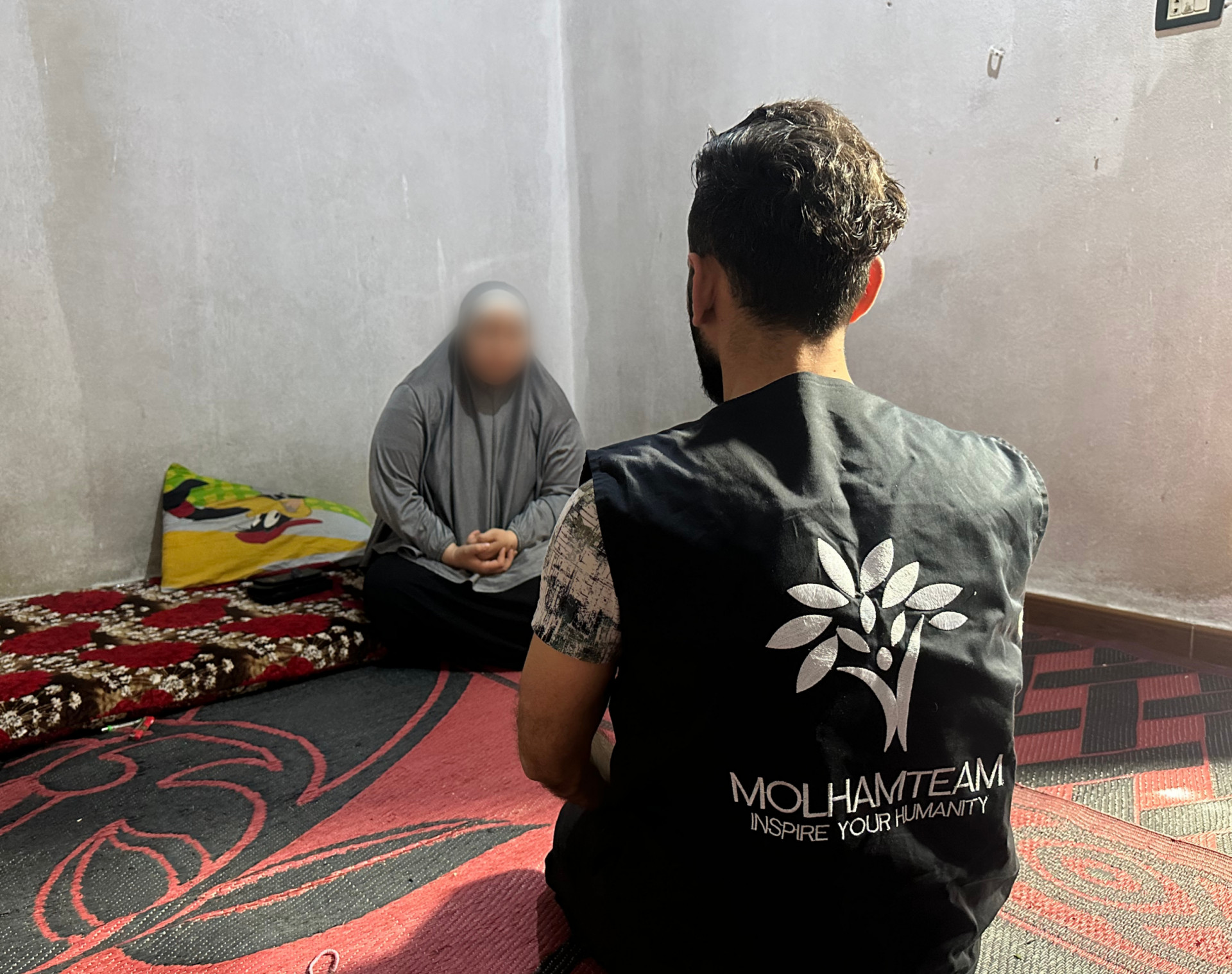 Rania needs someone to support her children.