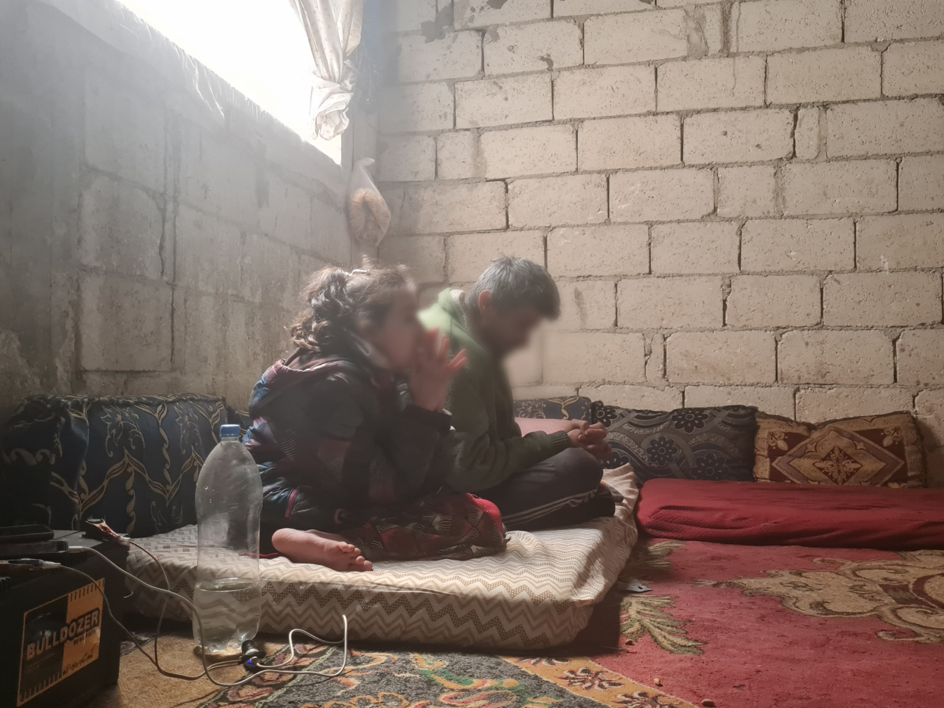 A family lives in poor conditions and needs you help