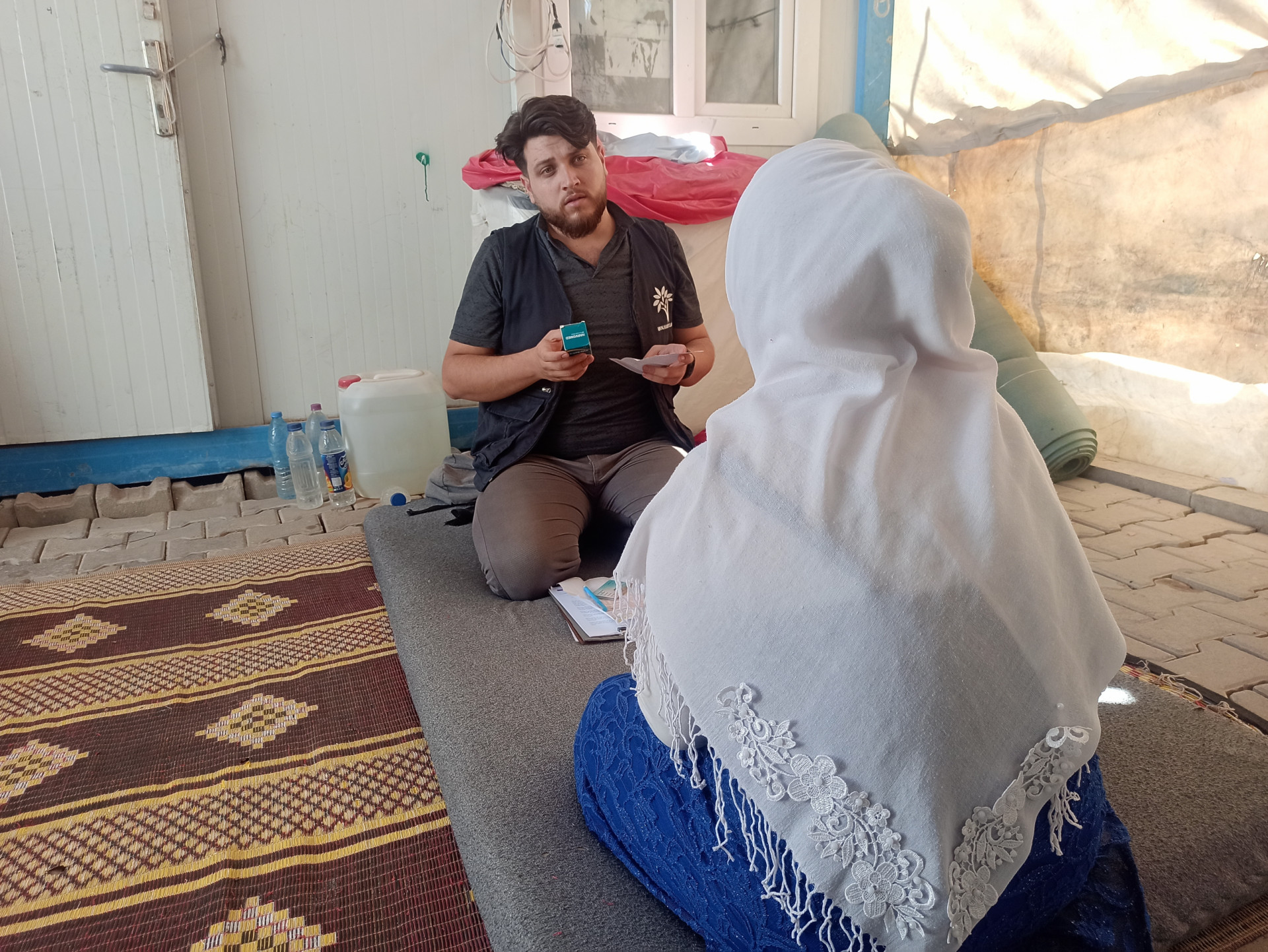 سهير تعيش وحيدةً بسبب مرضها المعدي