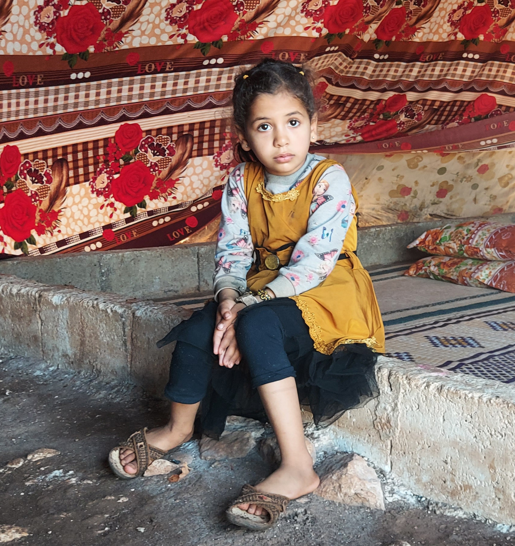 Zainab is in pain and in need of help