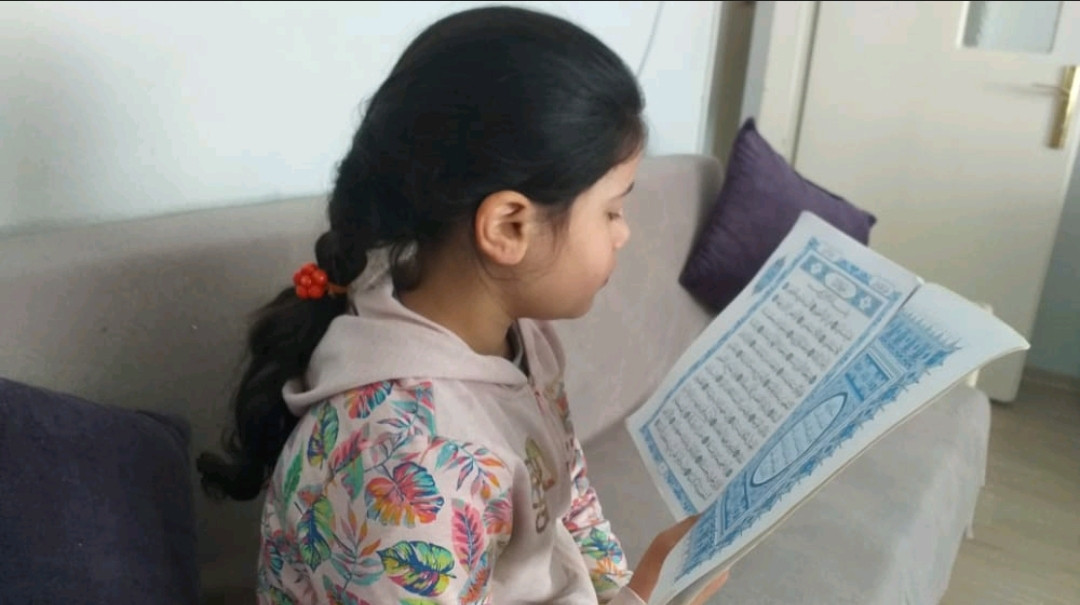 Sidra is a girl from Damascus Countryside