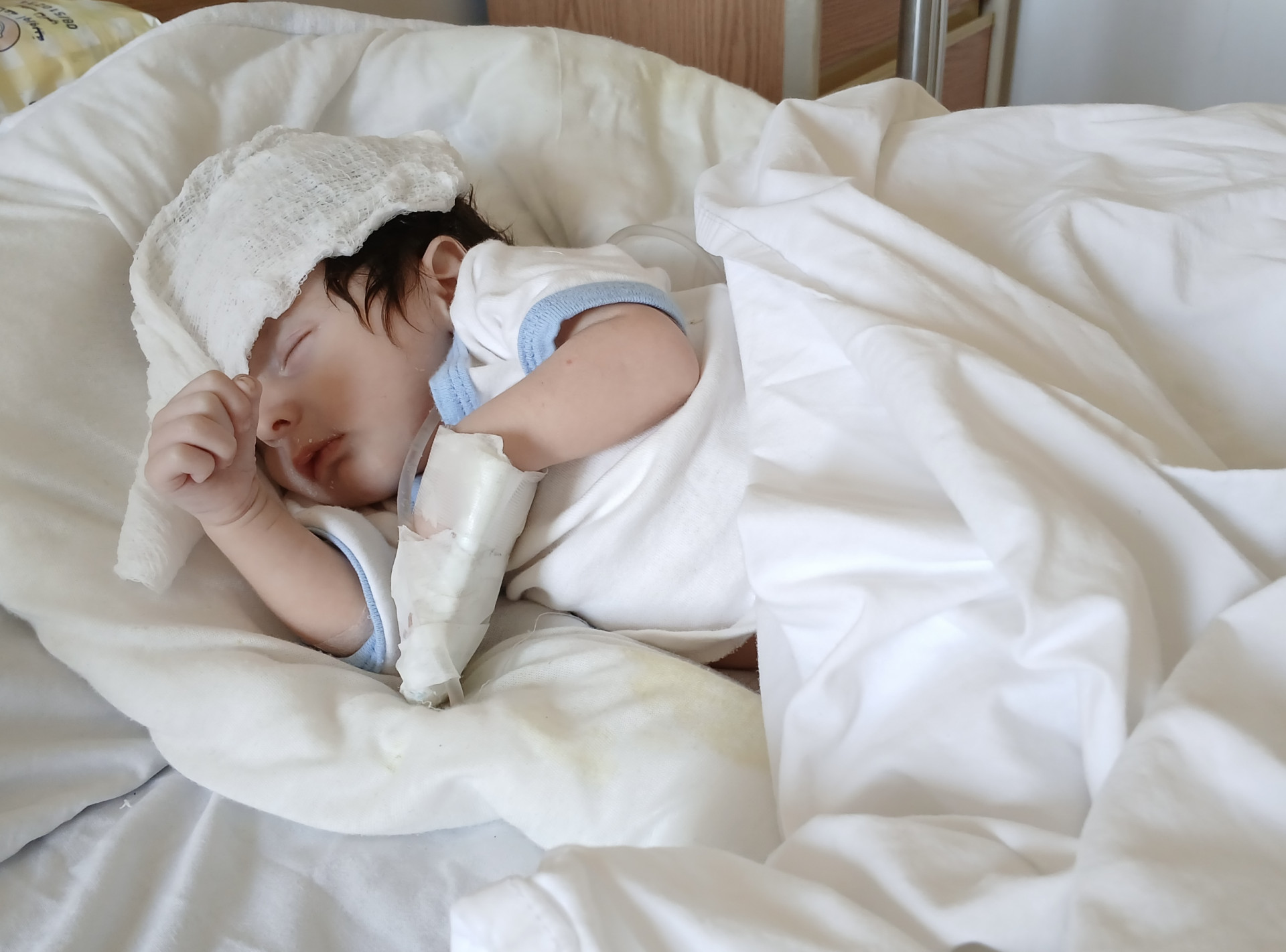 Zakaria and his family need your help!