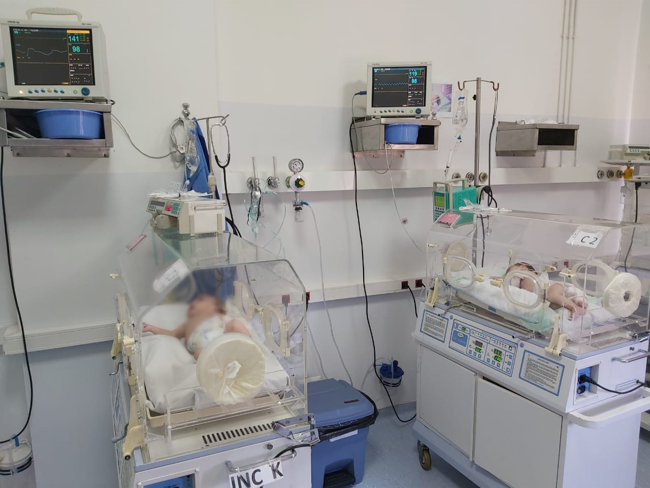 Two newborns are in urgent need of treatment