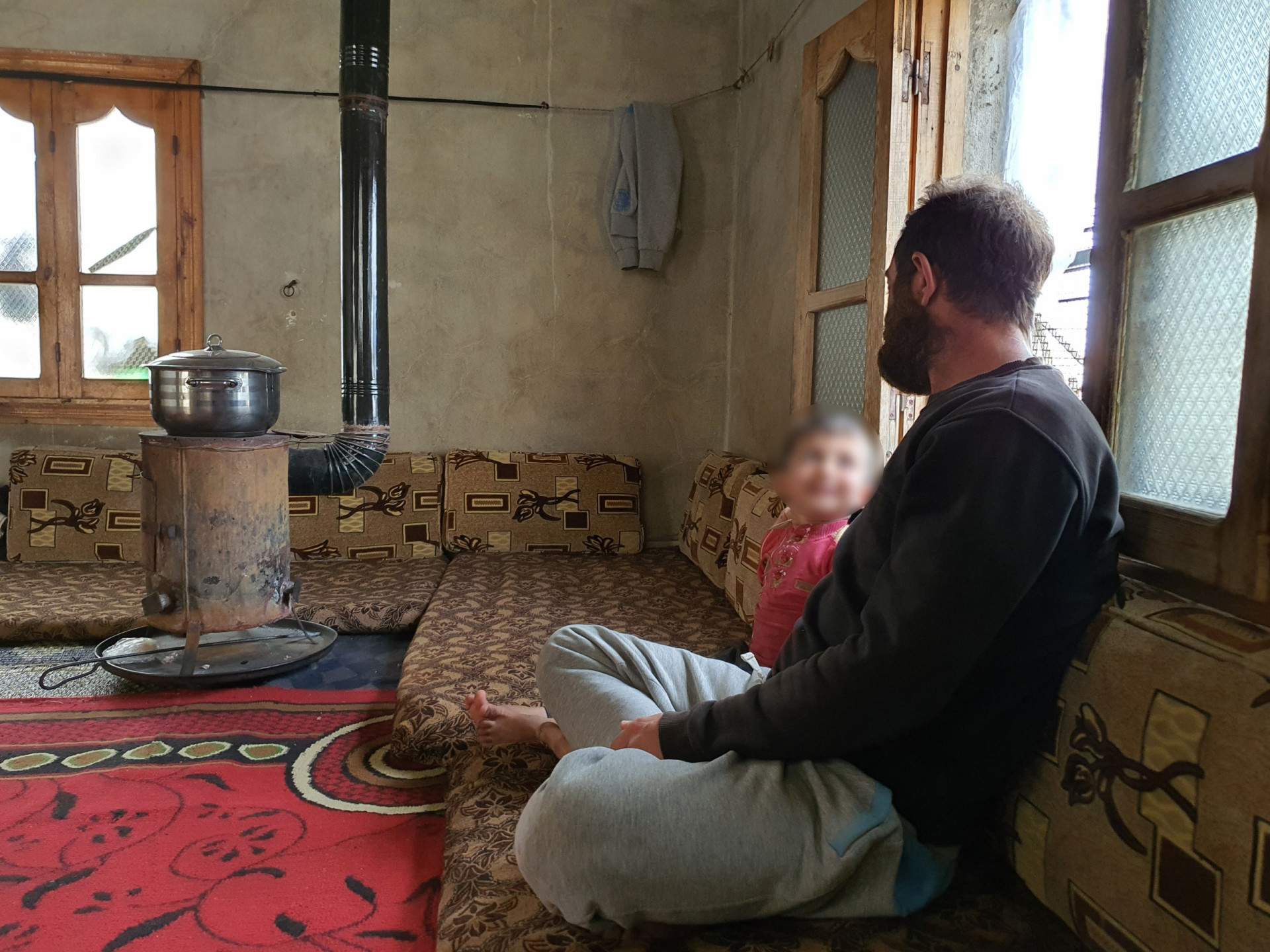 Mahmoud needs lithotripsy of kidney stones