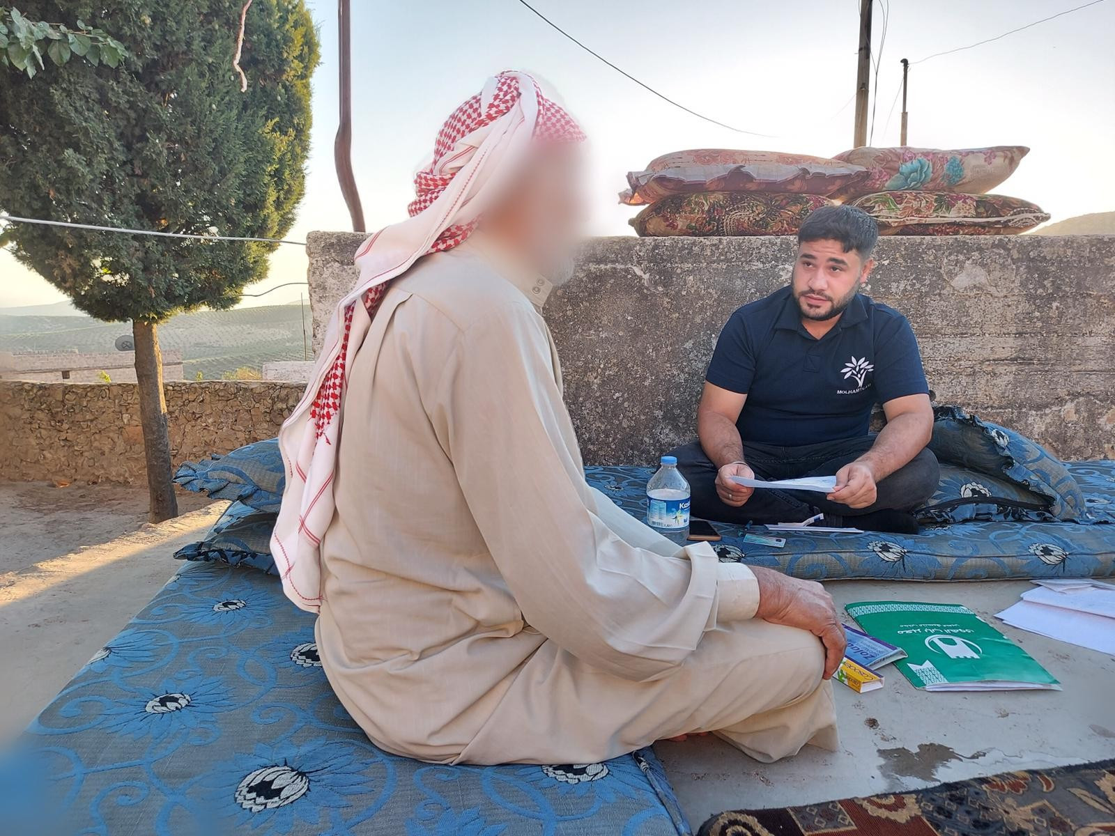 عمّ يعاني من مرض السرطان وليس له القدرة على تأمين تكاليف العلاج