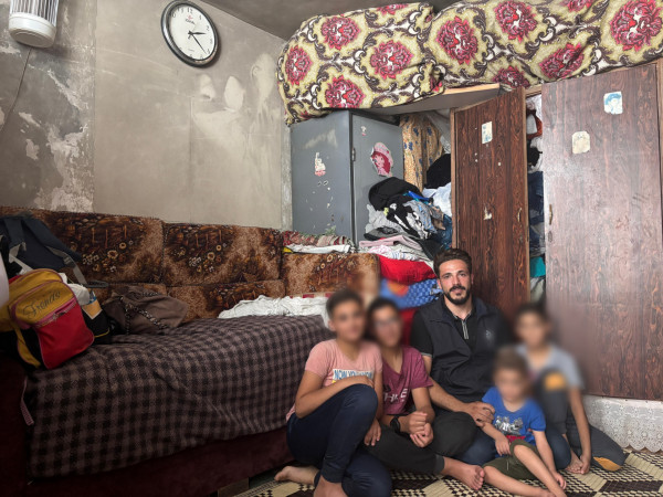 بيتُها احترق، وأملُها باقٍ