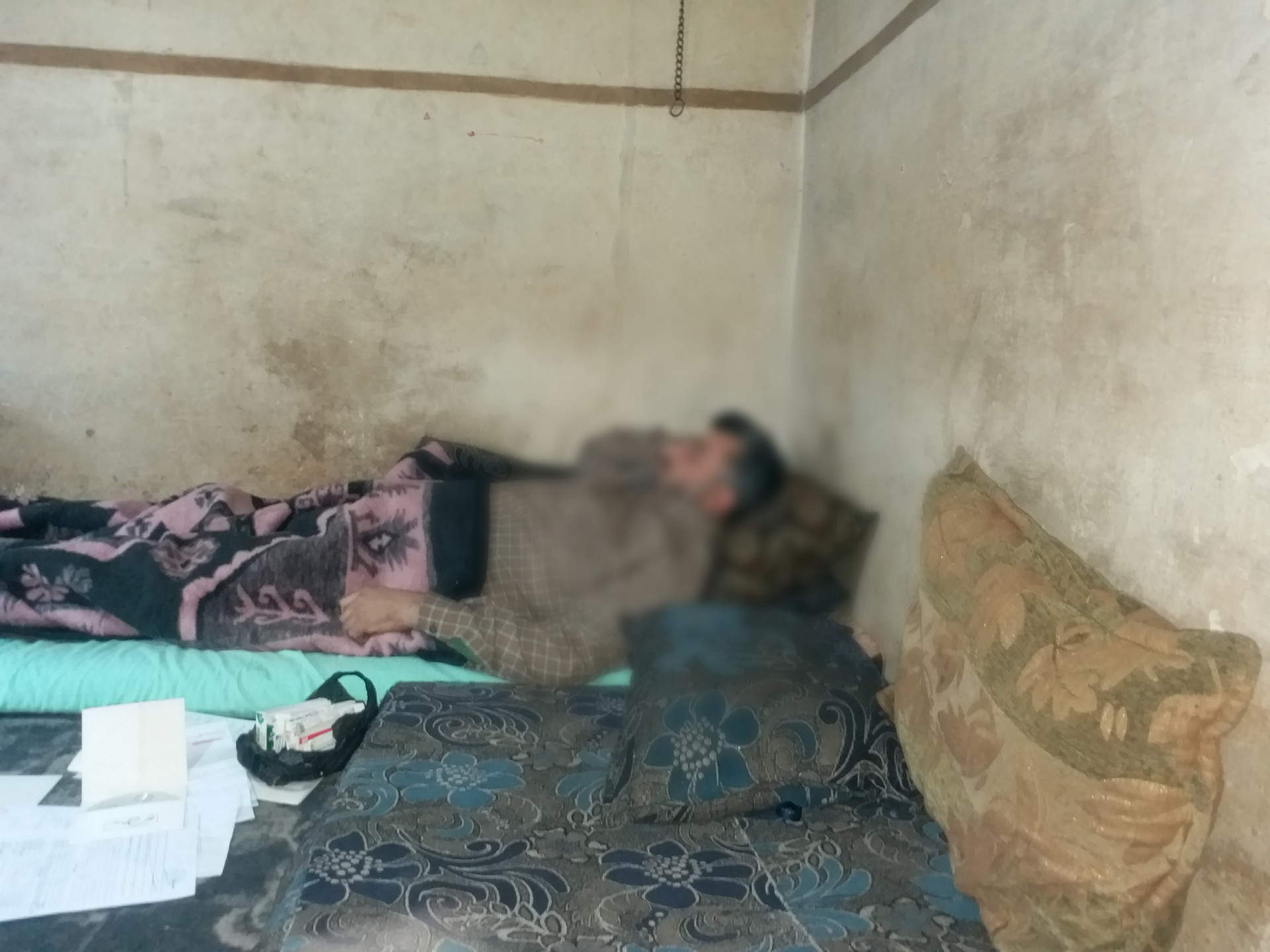 Abdulrazzaq suffers from a heart disease and needs stent surgery