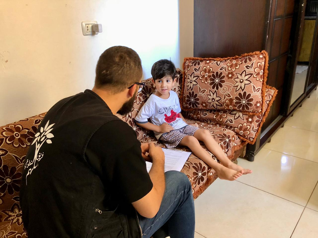 A child with hernia needs your help!
