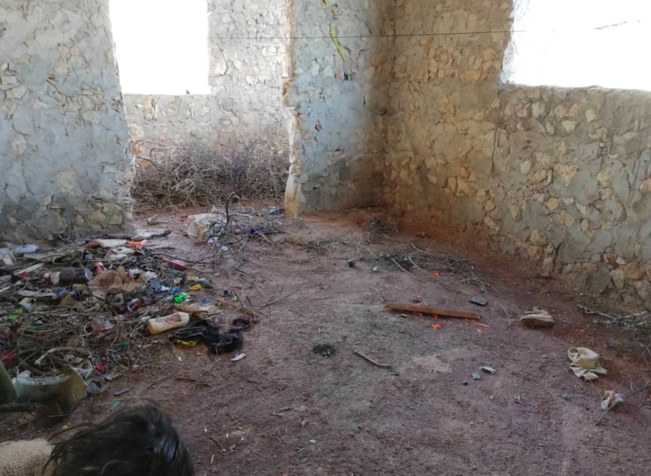 A mom with her nine orphan children in desperate need to be supported!