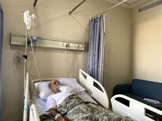 Abdulrahman is with COVID-19 needs help