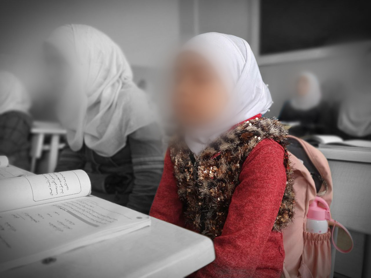 حاجة لحقن كثيرة غالية ومكلفة ، بعد نقص نمو اصابها