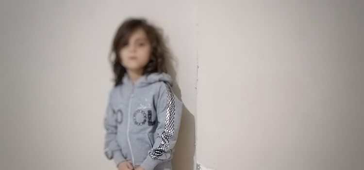 A little girl suffers with low healthcare