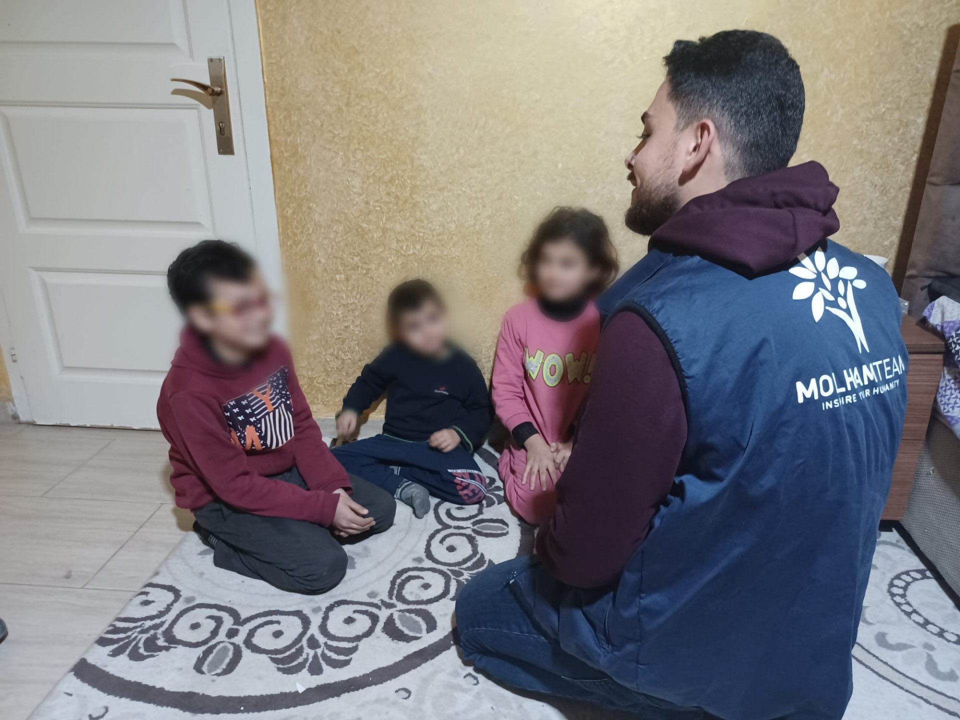 Hamza's family lives in very poor conditions due to his suffering from herniated disk and inability to work