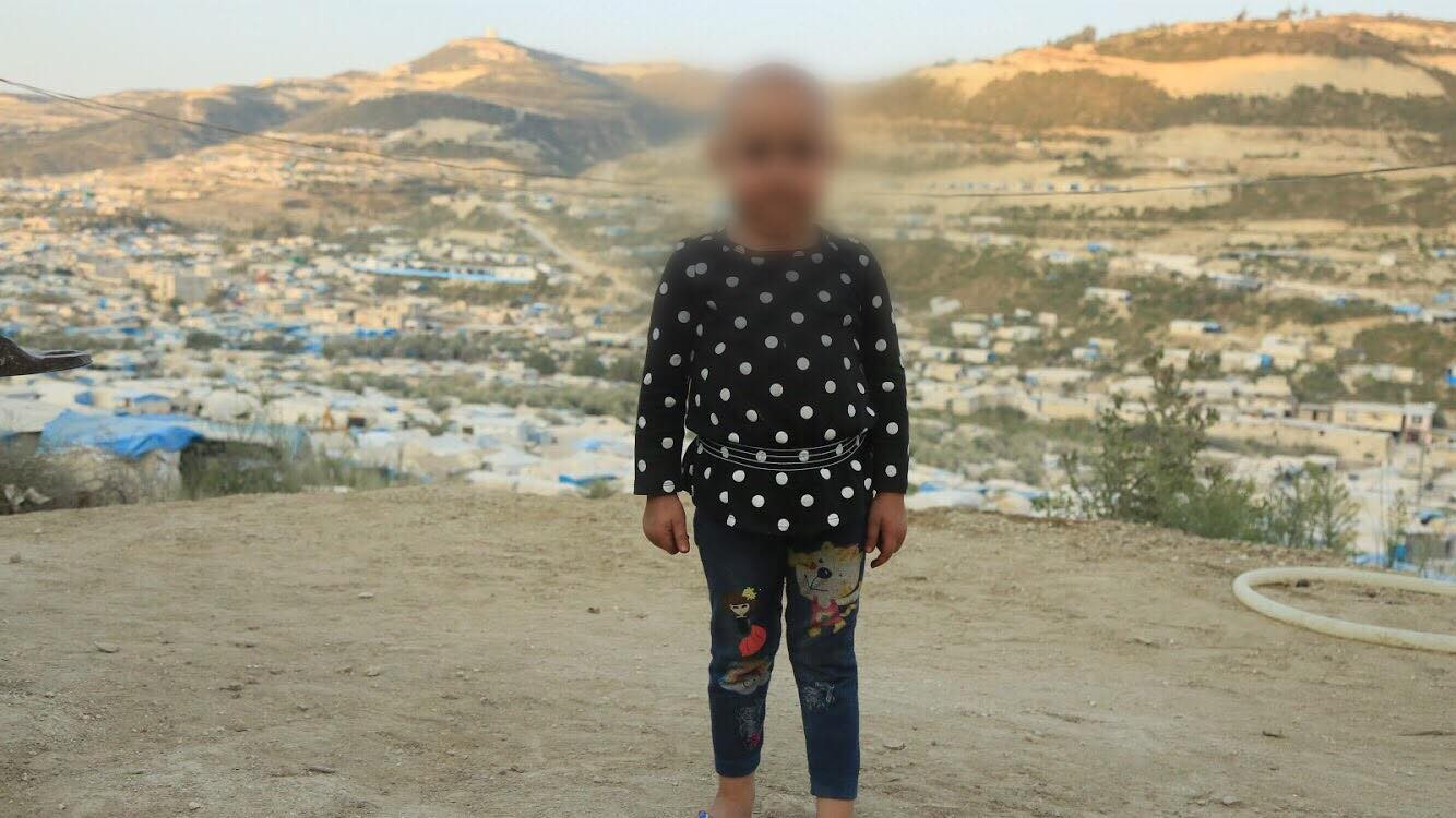A cancer girl patient is in urgent need to chemotherapy session!