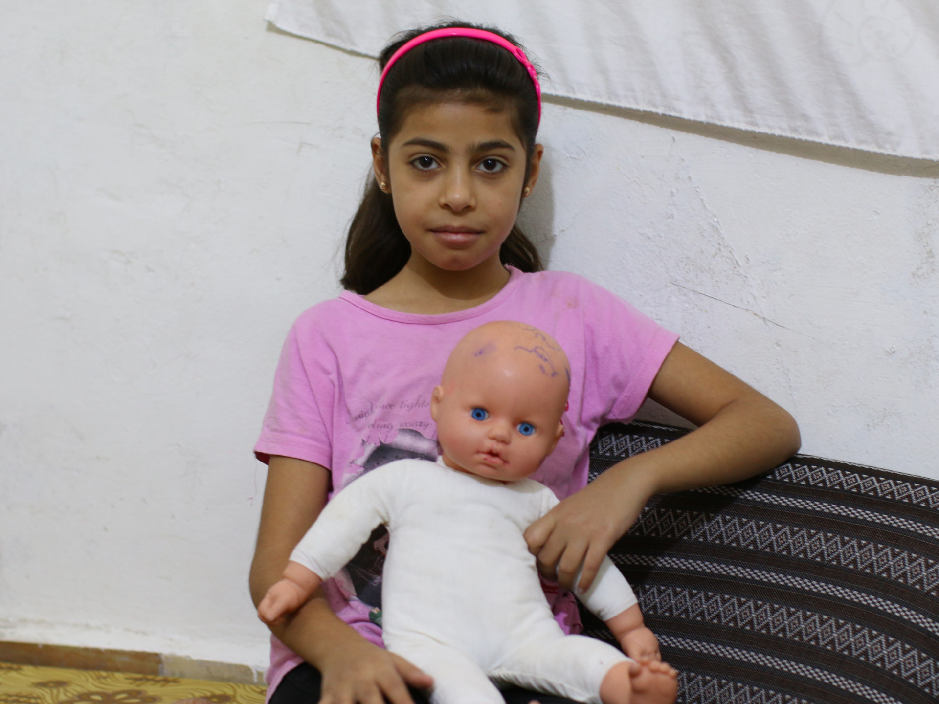 Malak is a girl from Idlib