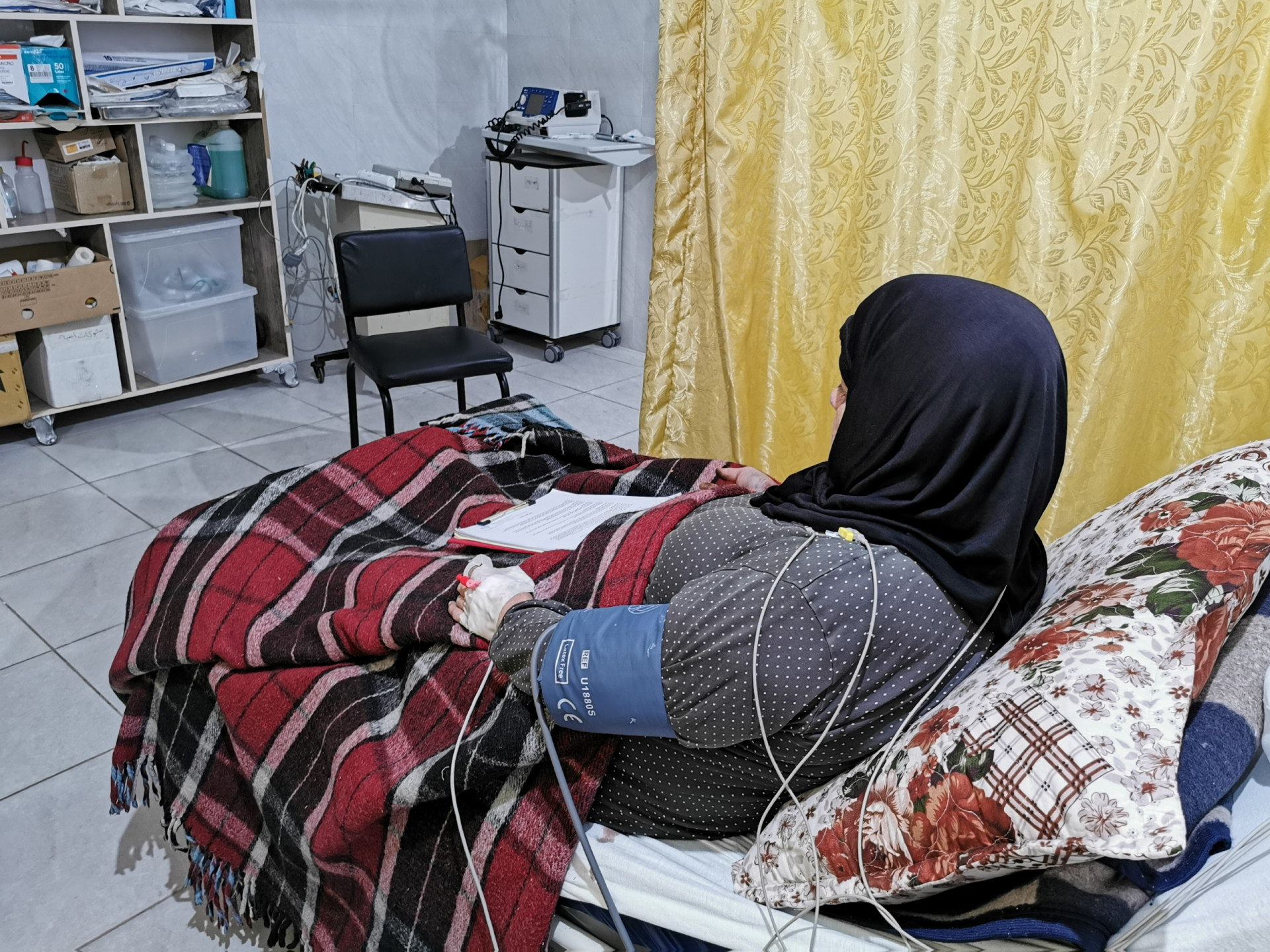 Suhaila Suffers from Arterial Occlusion and Needs Urgent Surgery
