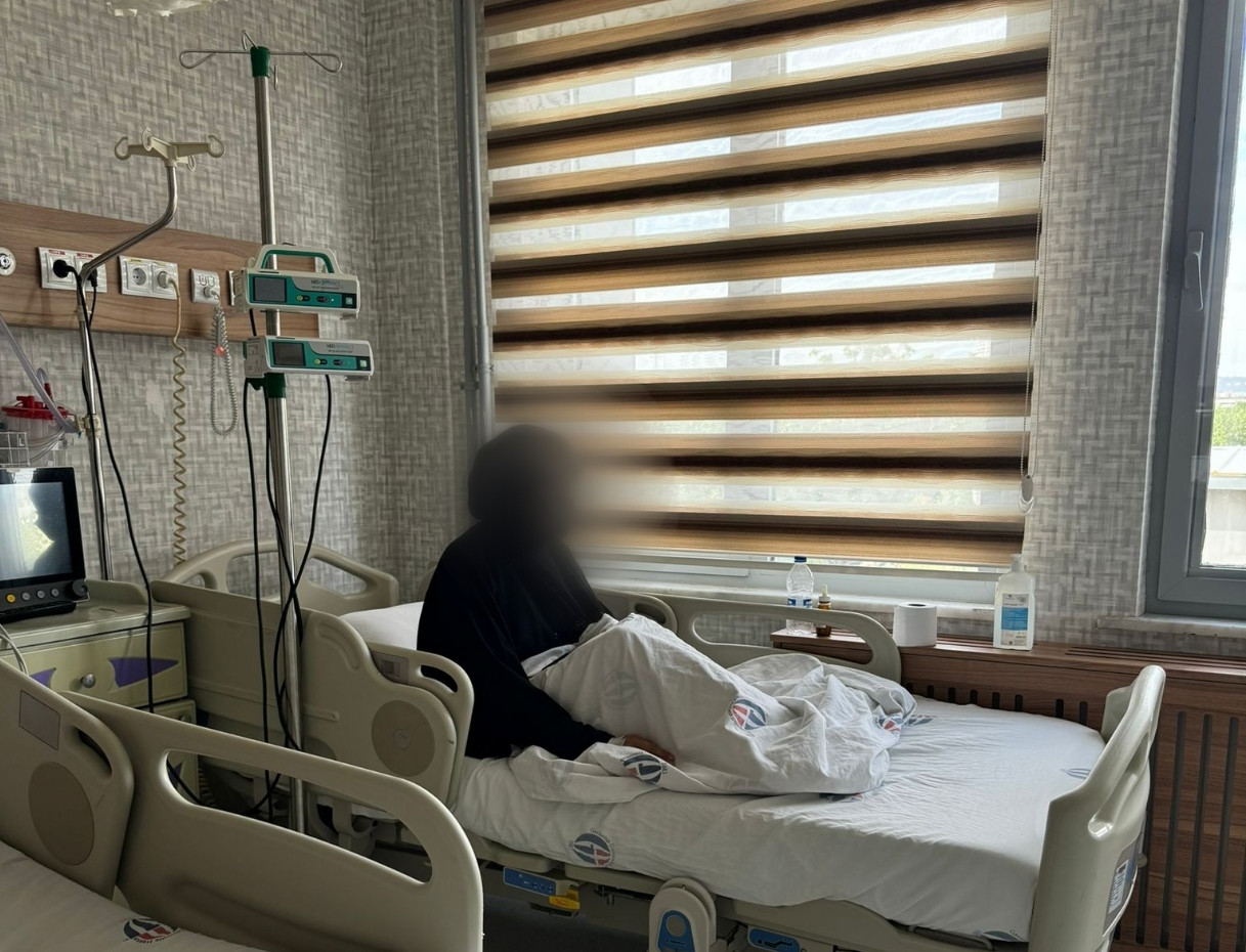 She had kidney transplant and needs immunosuppressive medicatinos!